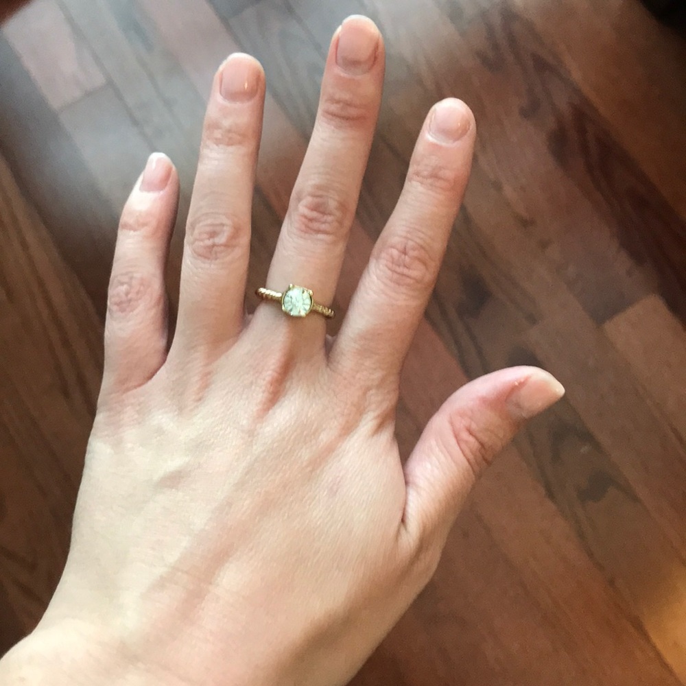 Costume ring - Picture 2 of 3